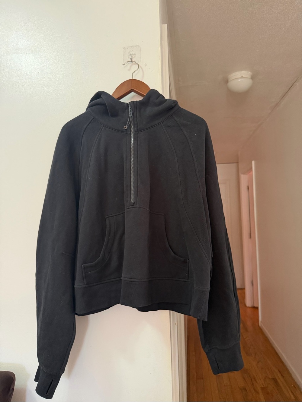 Sweater Subcategory Identification - Picture 2 of 4